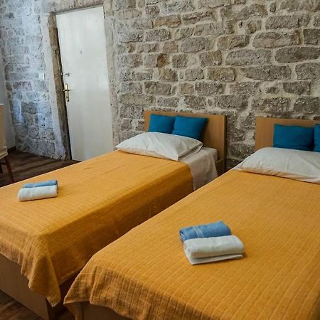 Studio Apartment In The Old City Of シベニク エクステリア 写真
