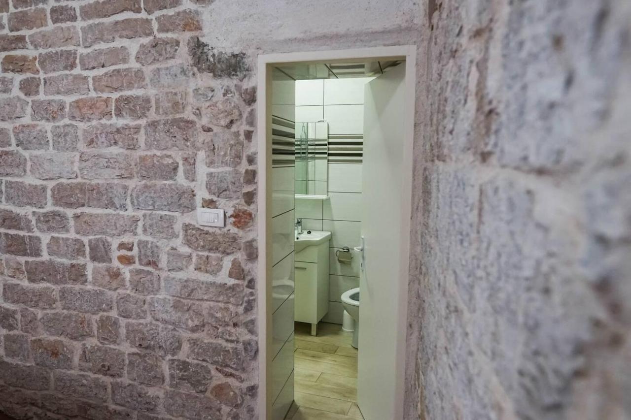 Studio Apartment In The Old City Of シベニク エクステリア 写真