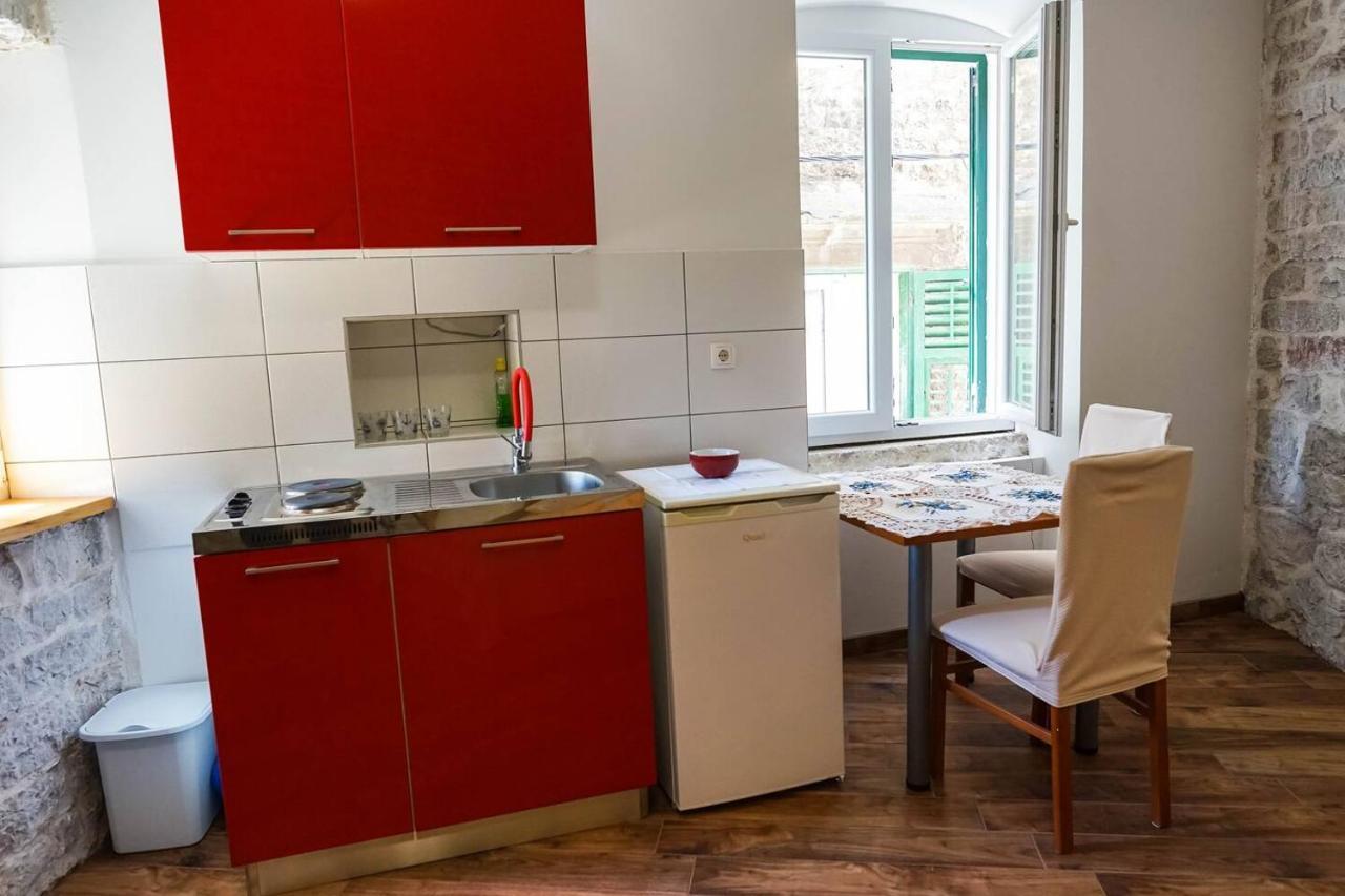 Studio Apartment In The Old City Of シベニク エクステリア 写真